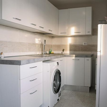 Romantic Apartment Metro A Ponte Lungo Экстерьер фото